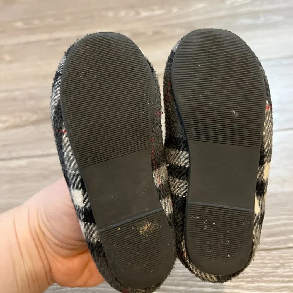 Zeebra Baby Loafers Plaid Slip On Size 22
